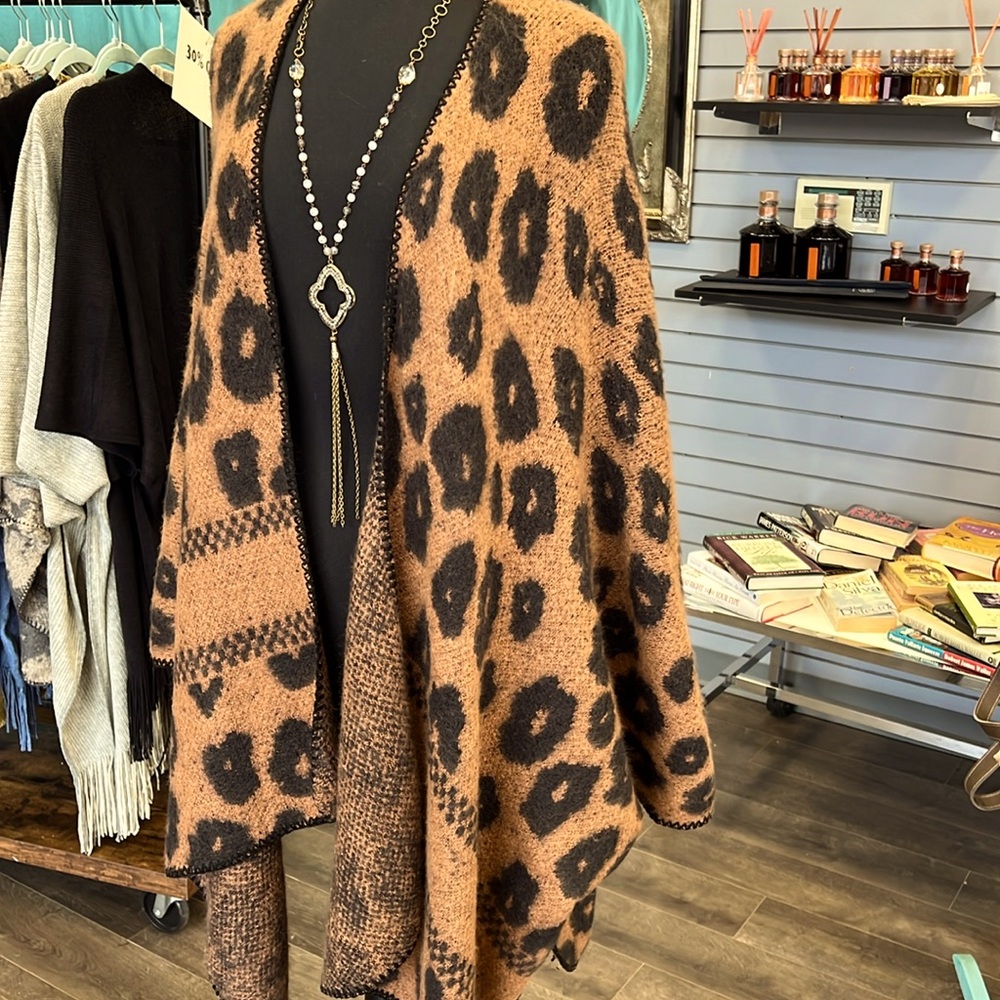 NWT Cheetah Print Shrug